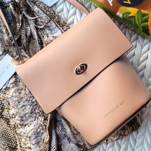 FULTON ST FLAP CROSS BODY / Expressions NYC